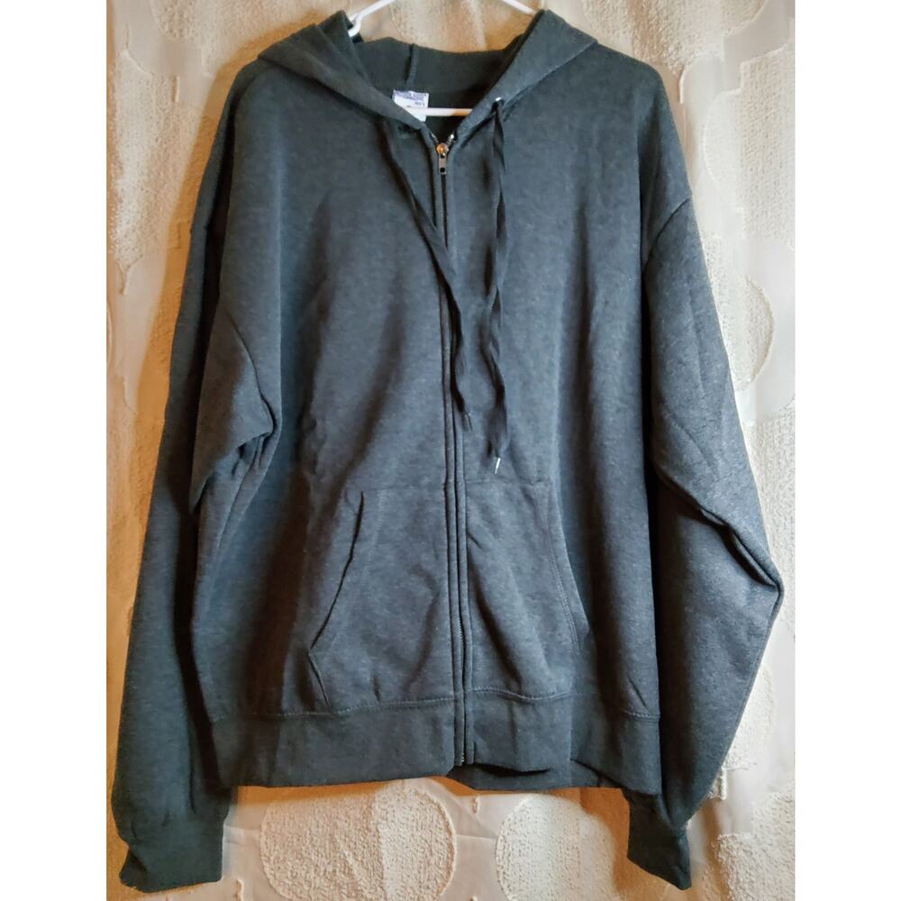 #679 Brand New With Tags Men's Mission Ridge Gray Zip Up Hoodie Size XL
